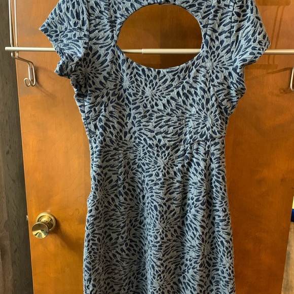 Deletta A-Line Dress - Picture 3 of 6